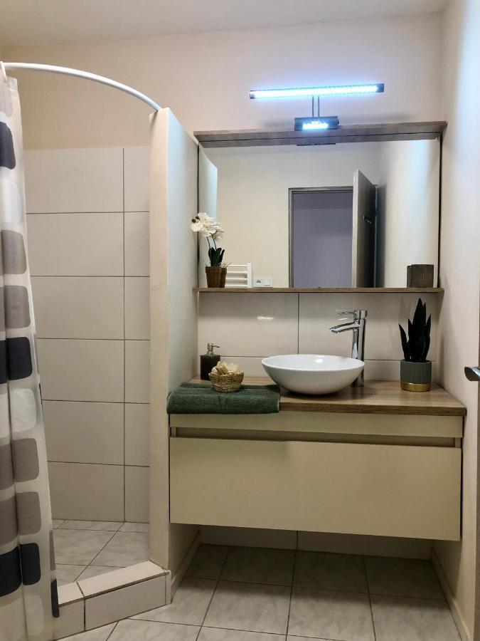 Alenso Guesthouse Hévíz Eksteriør bilde