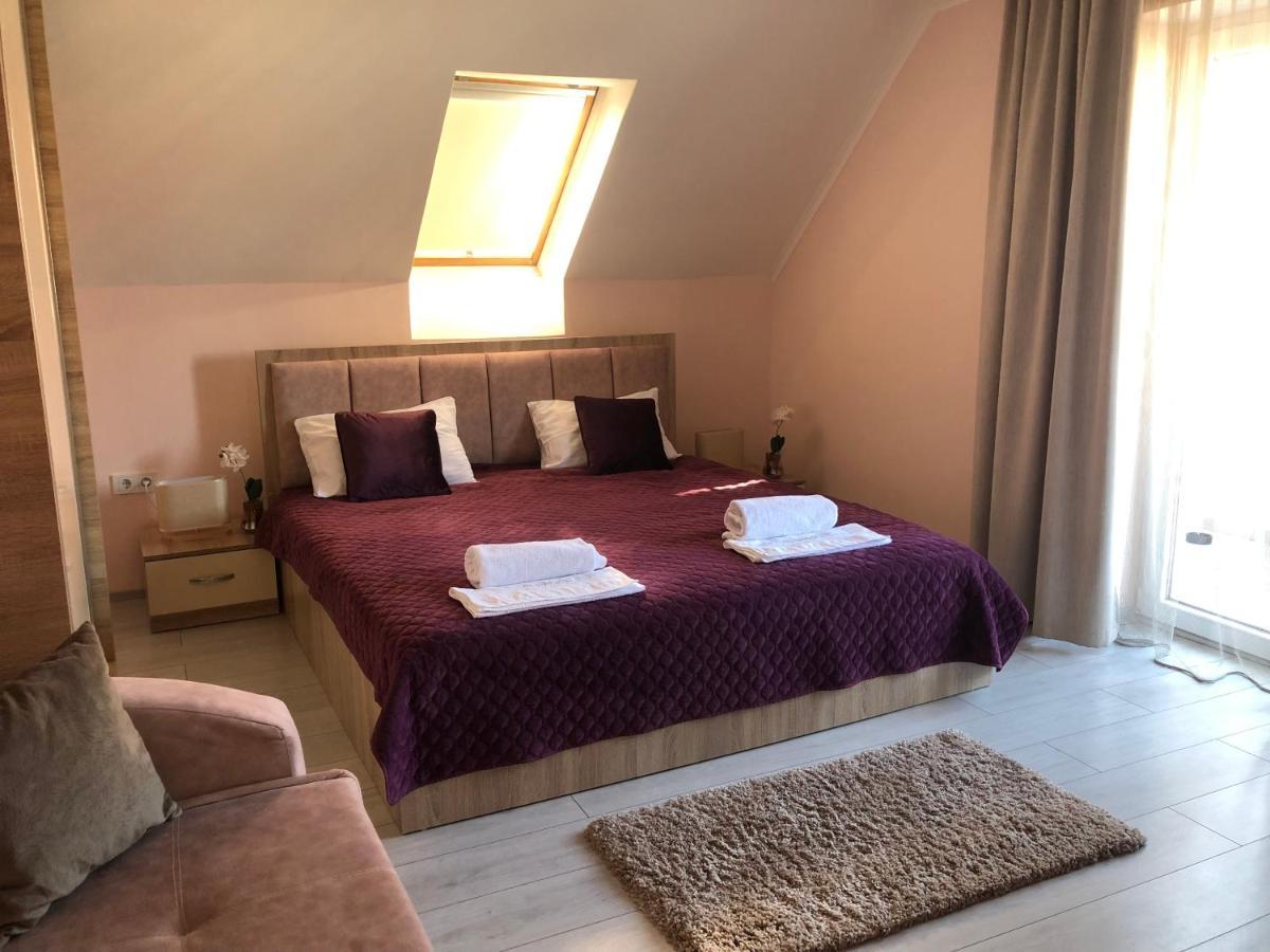 Alenso Guesthouse Hévíz Eksteriør bilde