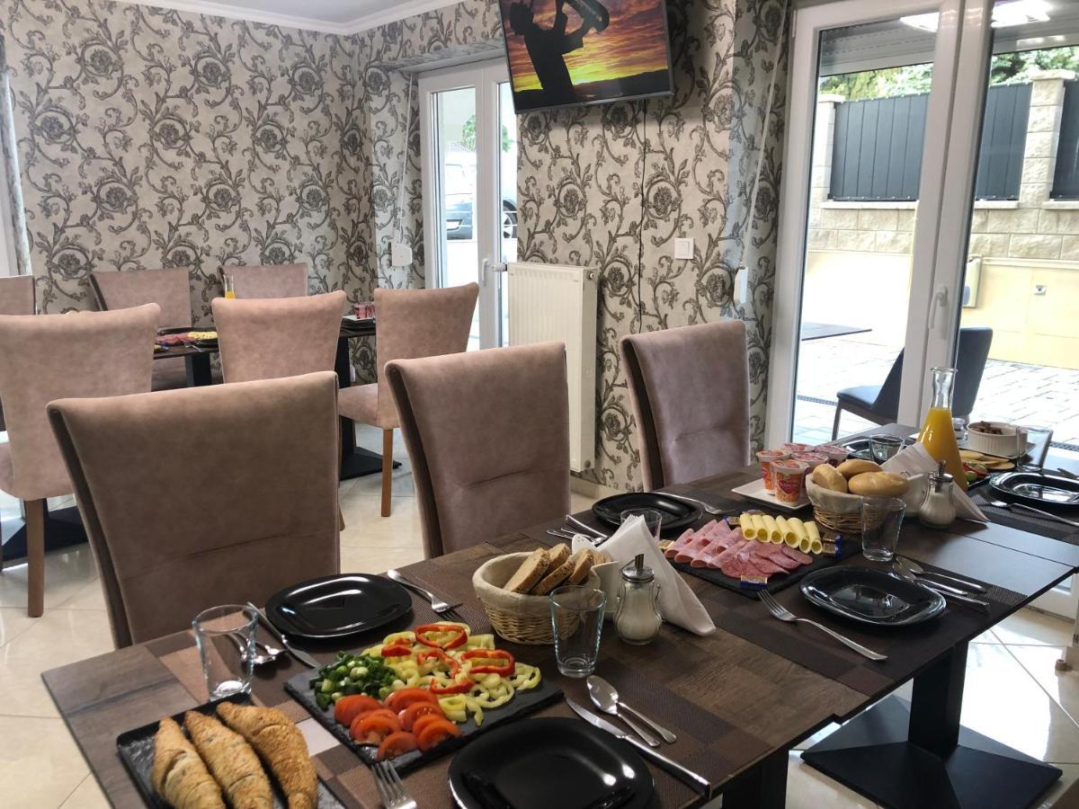 Alenso Guesthouse Hévíz Eksteriør bilde