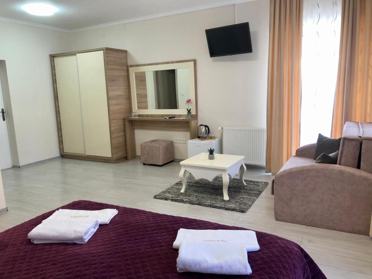 Alenso Guesthouse Hévíz Eksteriør bilde