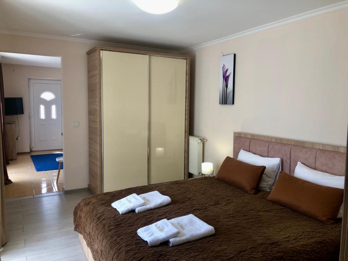 Alenso Guesthouse Hévíz Eksteriør bilde
