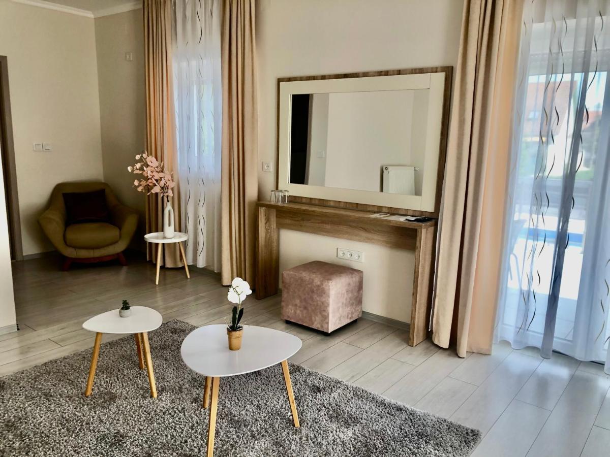 Alenso Guesthouse Hévíz Eksteriør bilde
